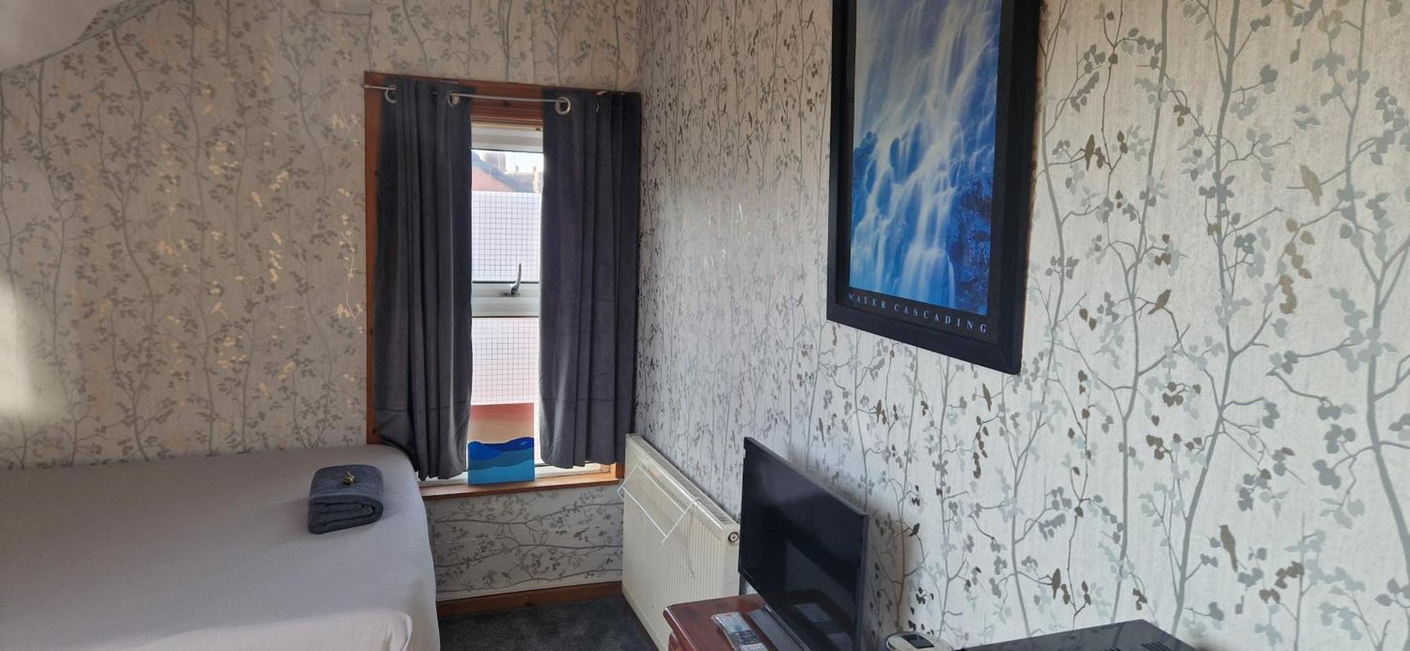 Kayumba Properties Ltd Leeds  Extérieur photo