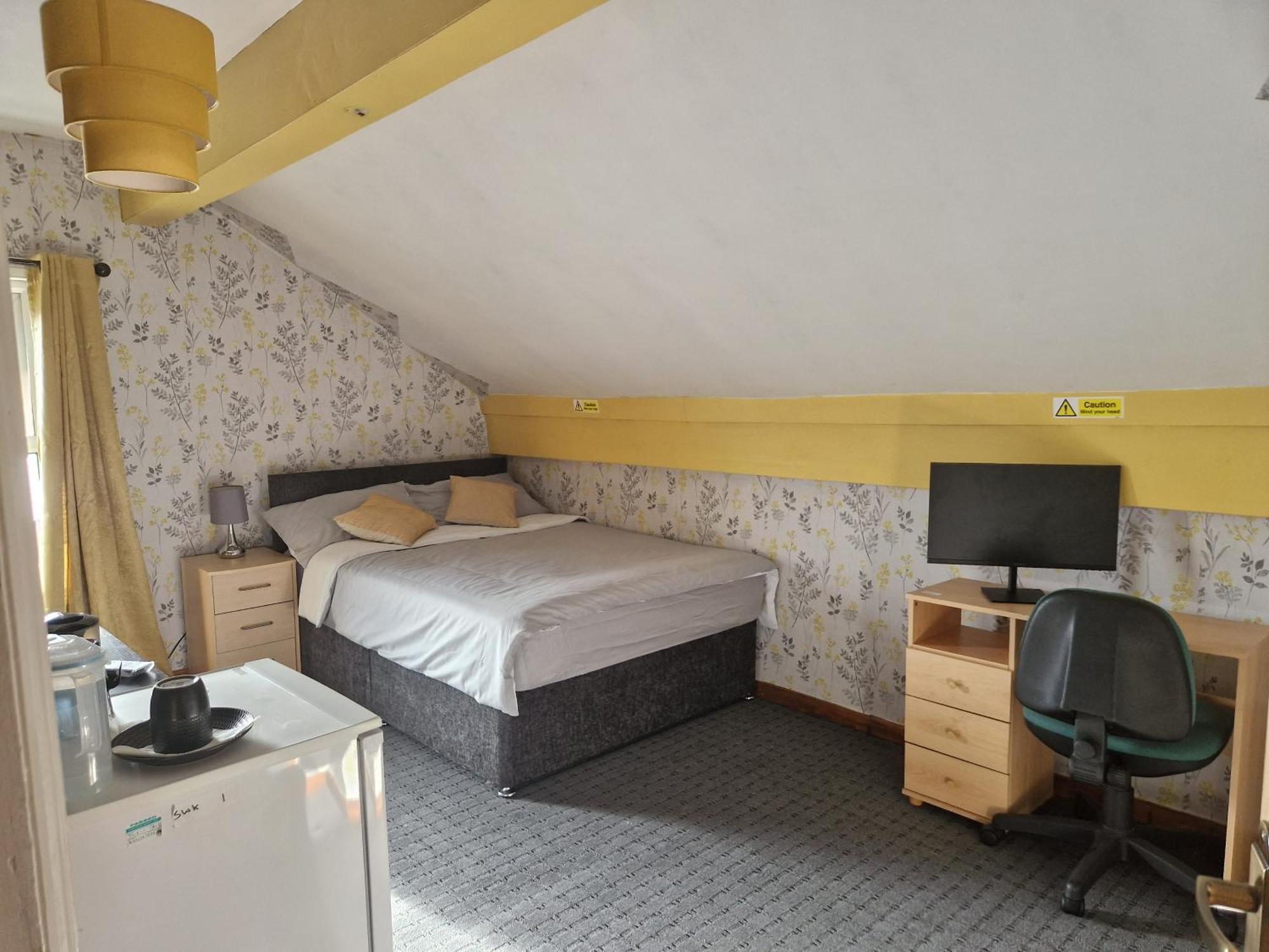 Kayumba Properties Ltd Leeds  Extérieur photo